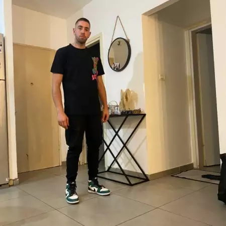 אושר, 25Ашкелон 