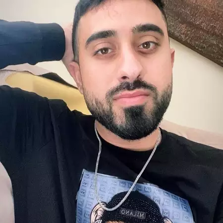 Shay, 31Иерусалим