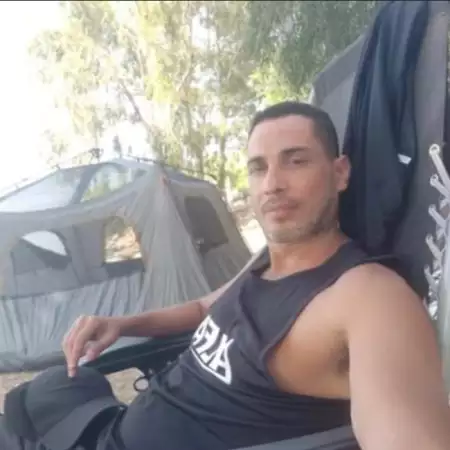 עידן, 38Тель Авив
