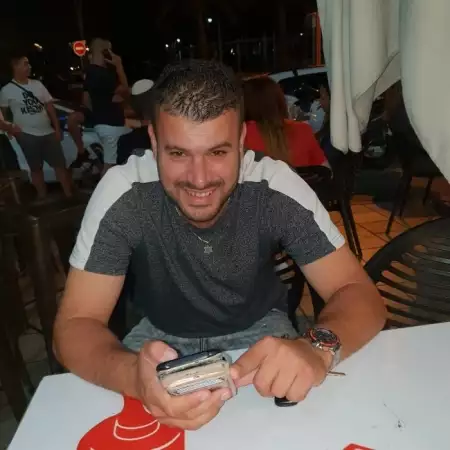 ליאור, 36Холон