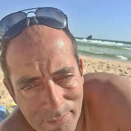 יגאל, 53Бейт Шемеш 