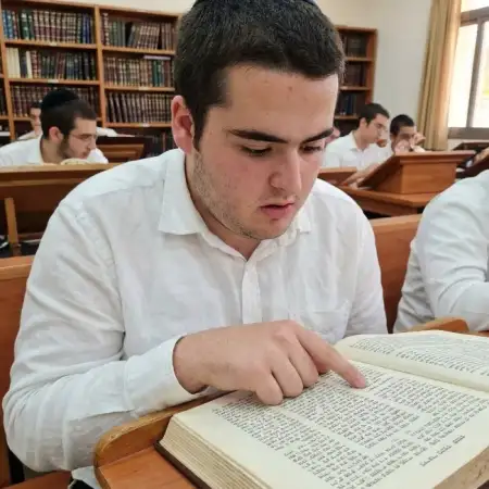 נדב, 23Иерусалим 