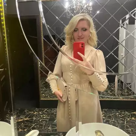 Mary, 46Бат Ям 