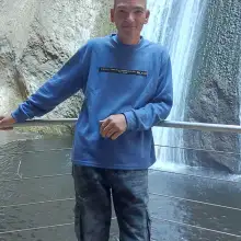 Фото אורי 1 גבר נאה