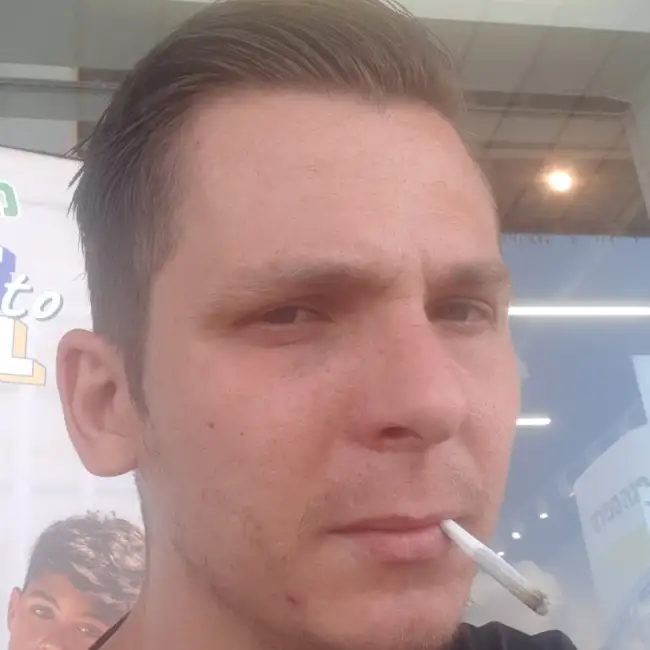 Noneofyourbusiness, 33, Арад - 2Date
