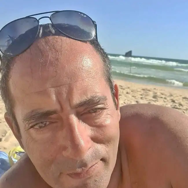 יגאל