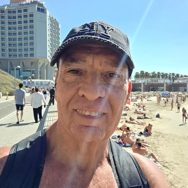 איל, 62