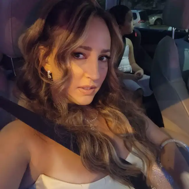 לירון · 43 ·           
